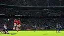 Pemain berusia 24 tahun itu akan meneken kontrak berdurasi lima tahun, yang membuatnya akan bertahan di Anfield hingga Juni 2028. (AFP/Glyn Kirk)