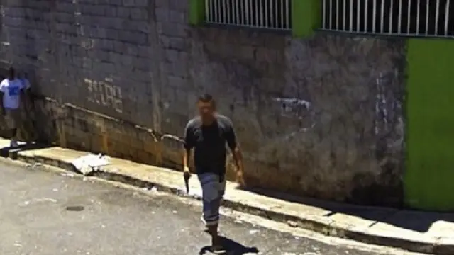 Pria dalam Sebuah Misi? (Google Maps)