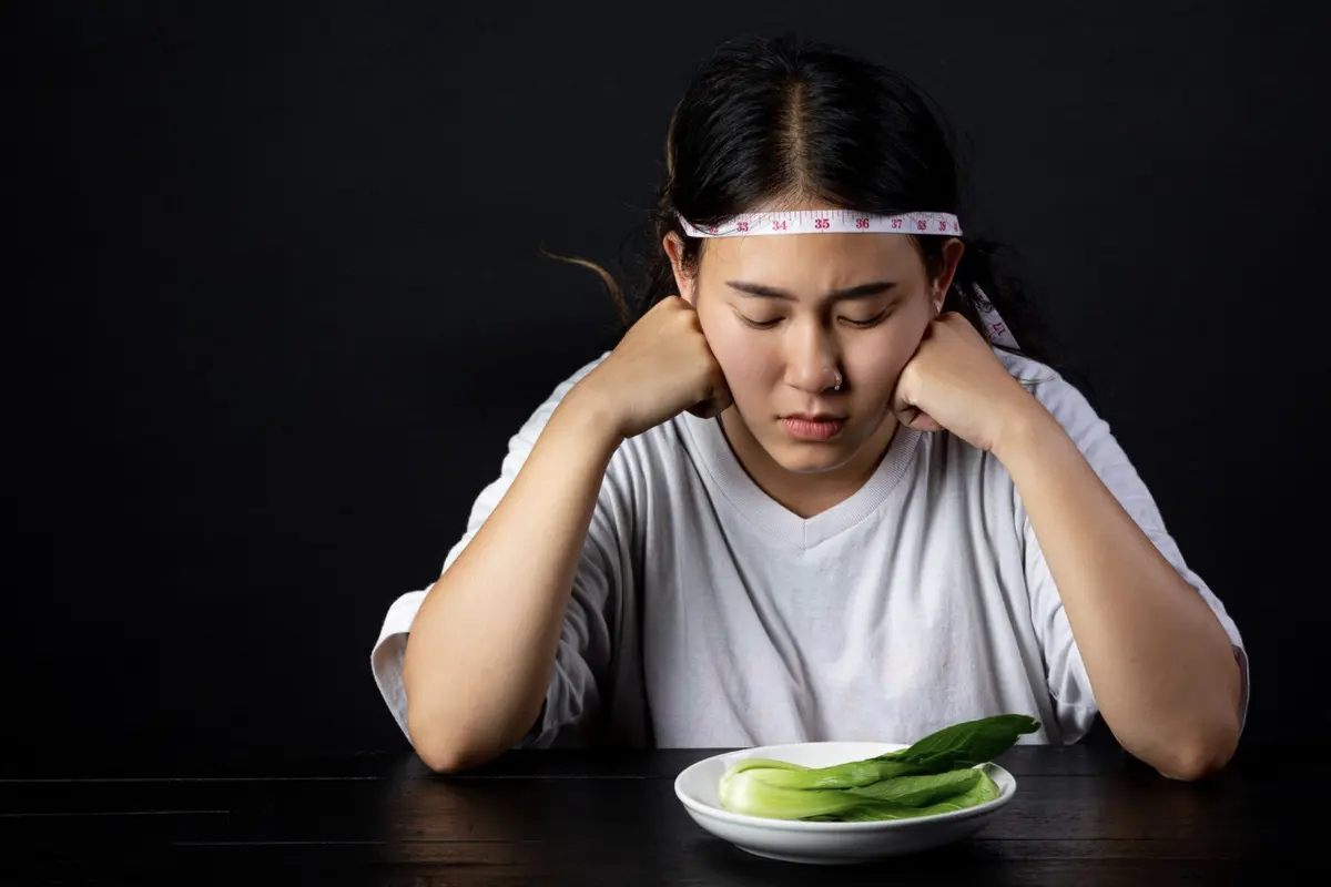Malnutrisi adalah kondisi kekurangan atau kelebihan nutrisi yang dapat berdampak buruk pada kesehatan.
