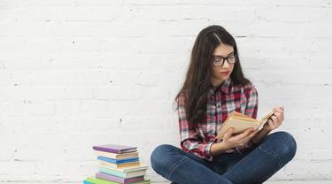 Kumpulkan Sumber dan Bahan Bacaan