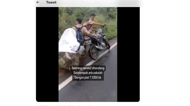 Viral beredar di sosial media (sosmed) Twitter video yang memperlihatkan seorang nenek ditendang oleh sekelompok anak sekolah dengan plat T 3350 BK.