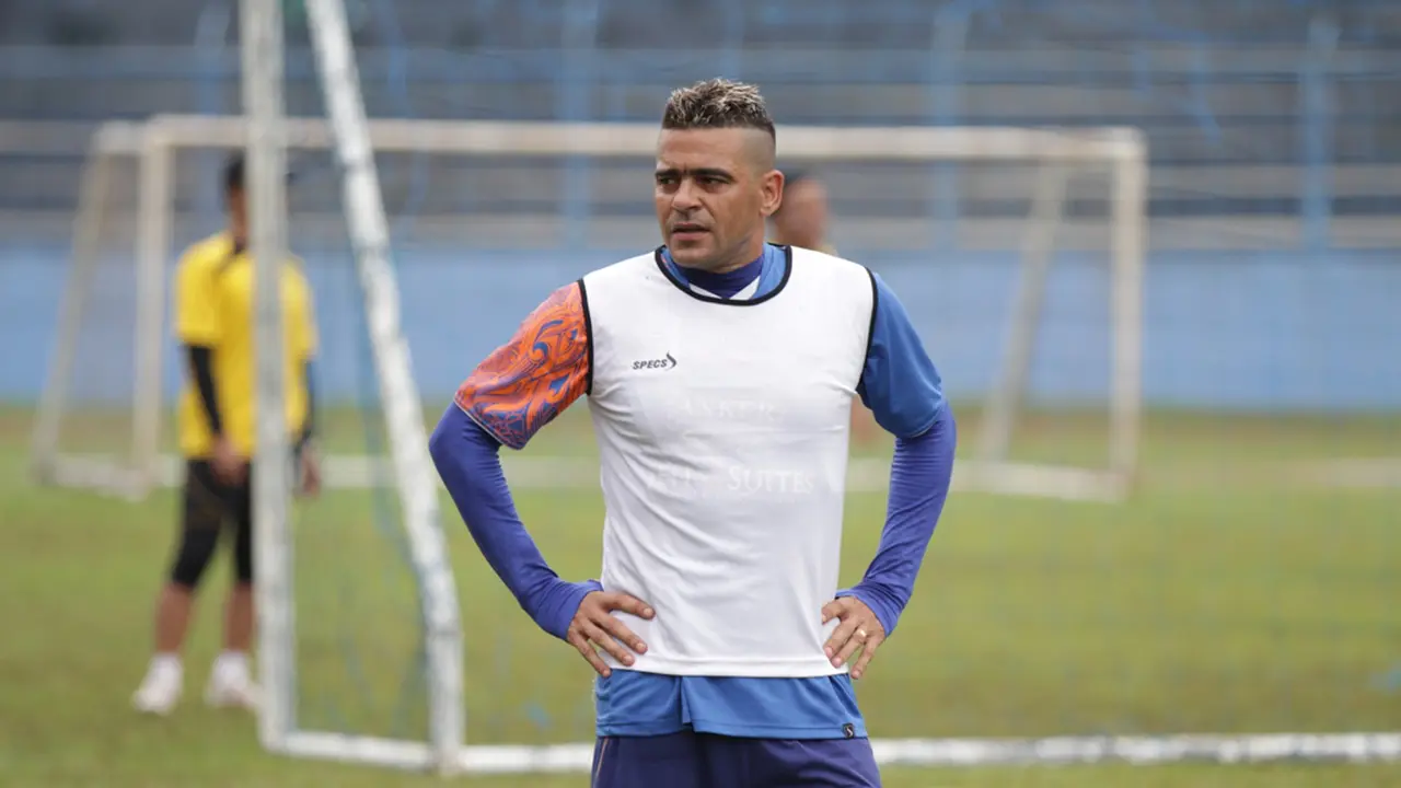 Cristian Gonzales