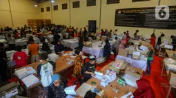 KPU Kota Tangerang Selatan saat ini tengah mempersiapkan logistik Pemilu 2024. (merdeka.com/Arie Basuki)