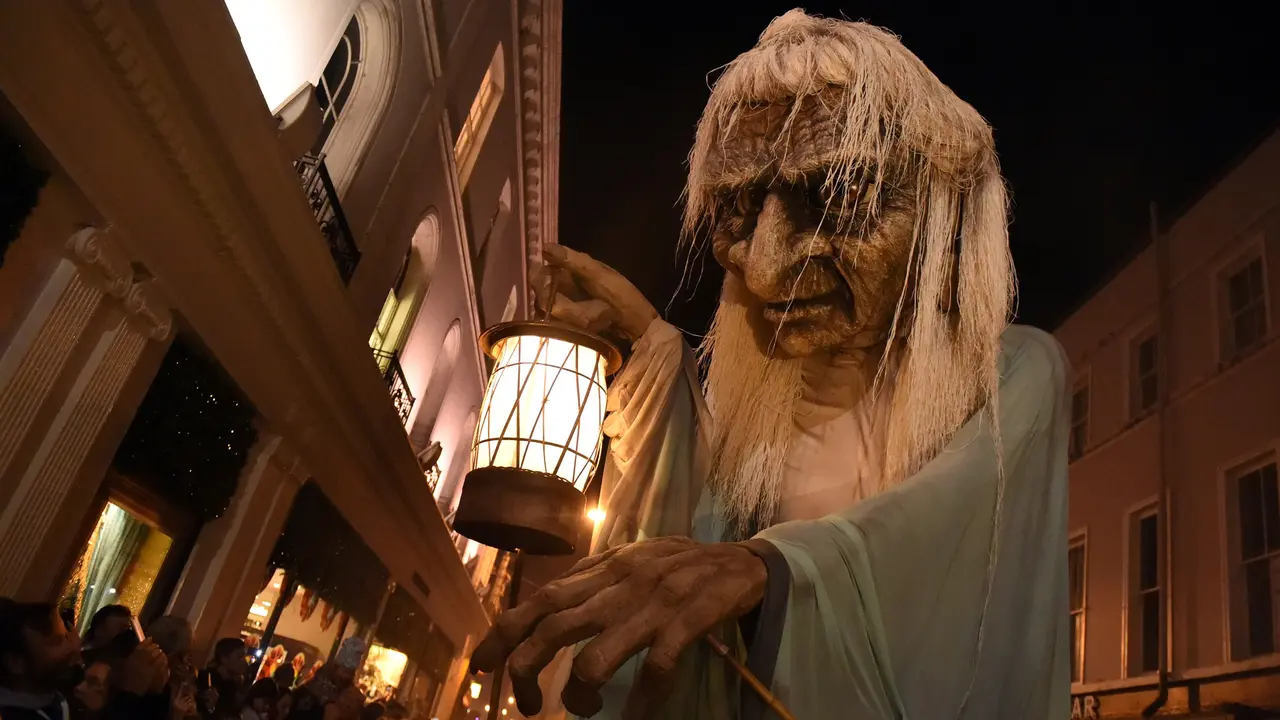 20161031-Hari-Halloween-Irlandia-Nenek-Sihir-Reuters