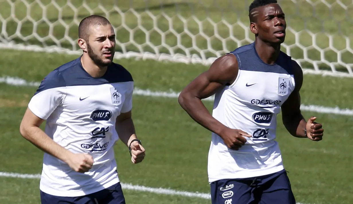 Bersama Karim Benzema (kiri), Paul Pogba, menjadi salah satu gelandang berbahaya yang dimiliki Timnas Perancis di ajang Piala Dunia 2014, (1/7/2014). (REUTERS/Charles Platiau)