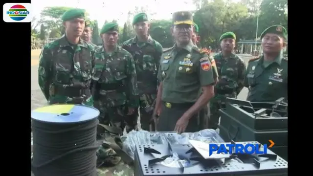 Selain personel, aparat juga menyiapkan berbagai peralatan penunjang, seperti perlengkapan dapur umum, alat kesehatan, komunikasi dan sebagainya.