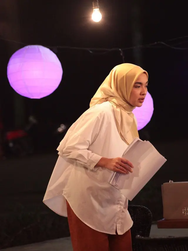 Tika Bravani dan gaya berhijabnya (Instagram/tikabravani)