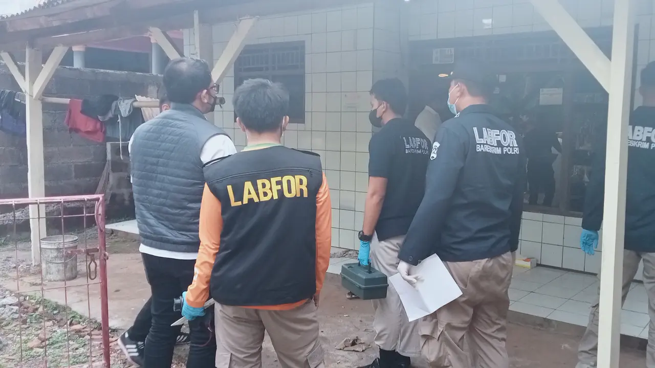 Kasus Dugaan Keracunan Satu Keluarga di Bekasi