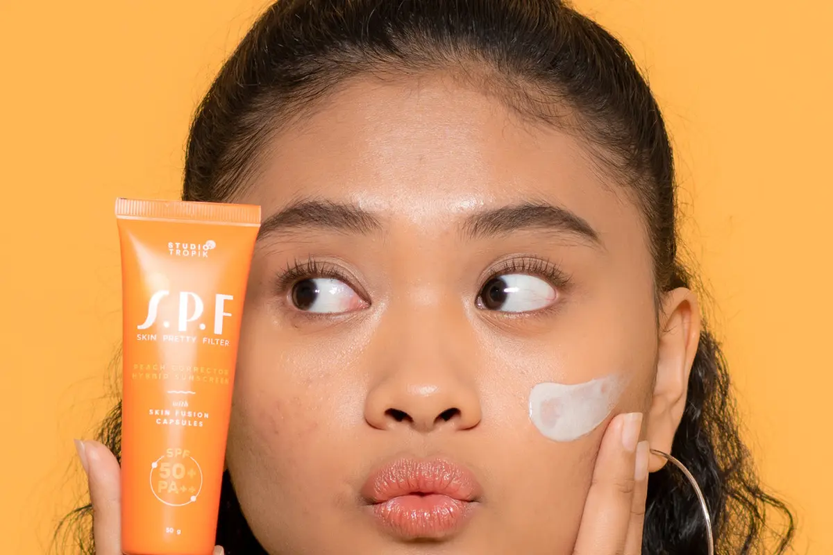 Sunscreen Lokal yang Bisa Digunakan Sesuai Kulitmu dari Terang Hingga Sawo Matang