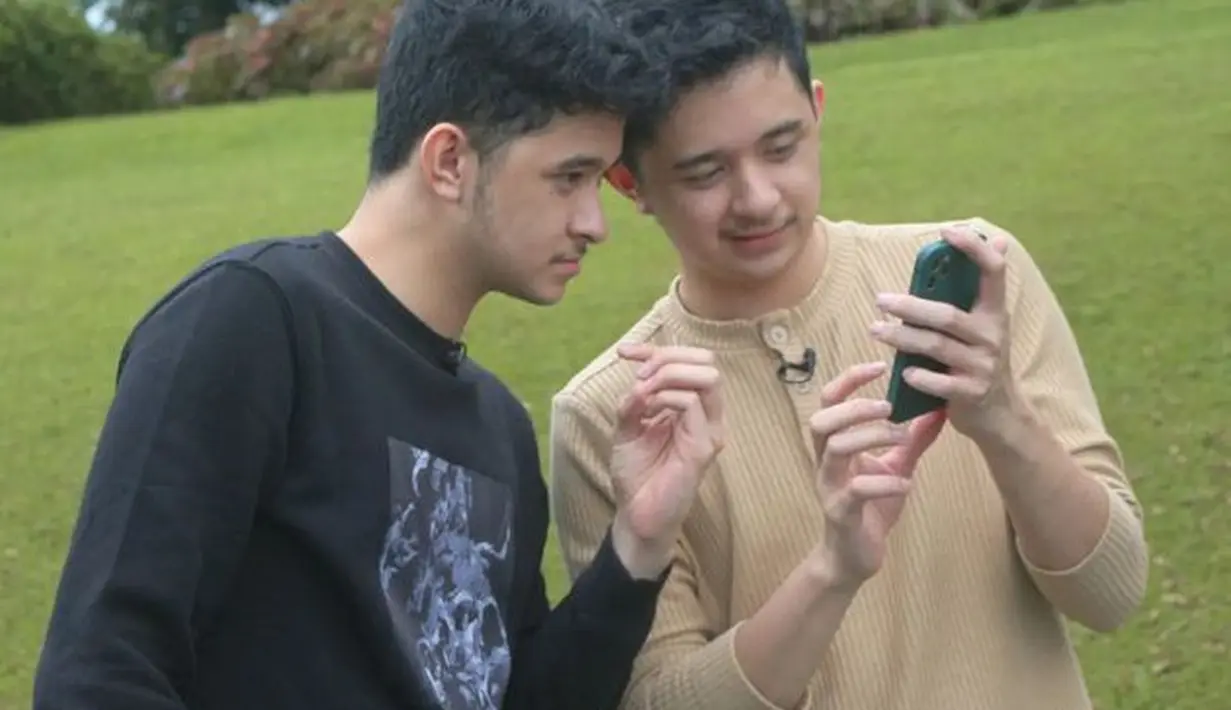 <p>Tidak sedikit para penggemar Nakula Sadewa yang rindu dengan penampilan mereka di televisi. [Foto: instagram.com/nakulasadewakussler]</p>