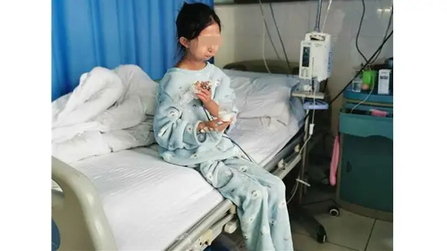 Kisah Haru, Wanita 24 Tahun Ini Miliki Berat 21 Kilogram Demi Sang Adik Akhirnya Meninggal
