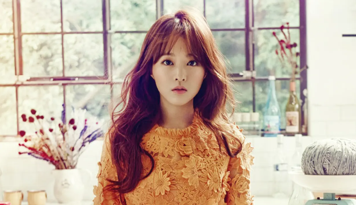 Park Bo Young menjadi pusat perhatian publik setelah ia bermain dalam drama Speed Scandal. Selain itu, ia juga sukses dalam film The Silenced dan A Werewolf Boy. (Foto: Soompi.com)