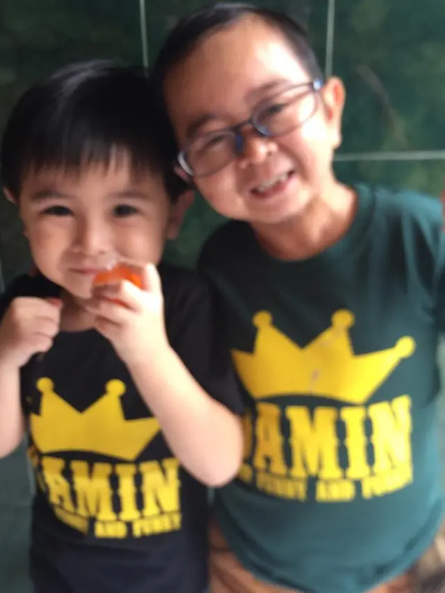 6 Potret Ivander Haykal Firdaus, Anak Daus Mini yang Makin Tampan