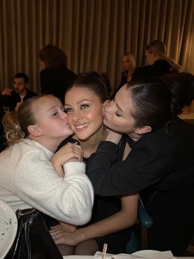 Gaya Selena Gomez Bersama Adik, credit: (@selenagomez)