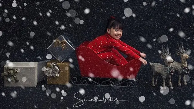 6 Pemotretan Gempi Bertema Natal, Aksinya Lucu dan Bikin Gemas