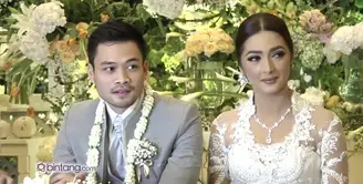 Nabila Syakieb dan Reshwara Argya Radinal sudah resmi menjadi pasangan suami istri pada 20 Desember 2015. Prosesi Ijab Kabul dilafalkan oleh Reshwara dengan bahasa Arab.