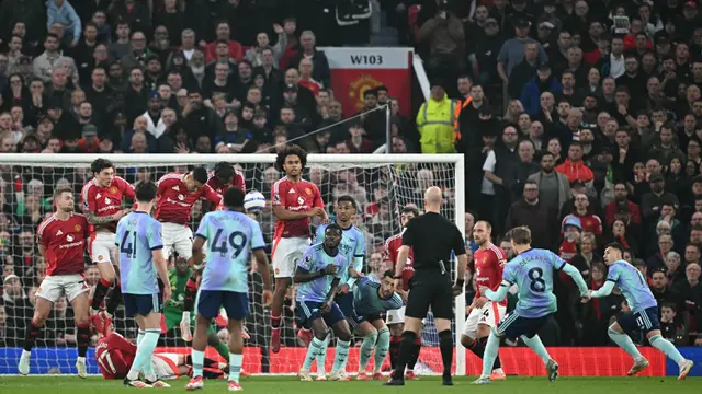 Manchester United Ditahan Imbang Arsenal