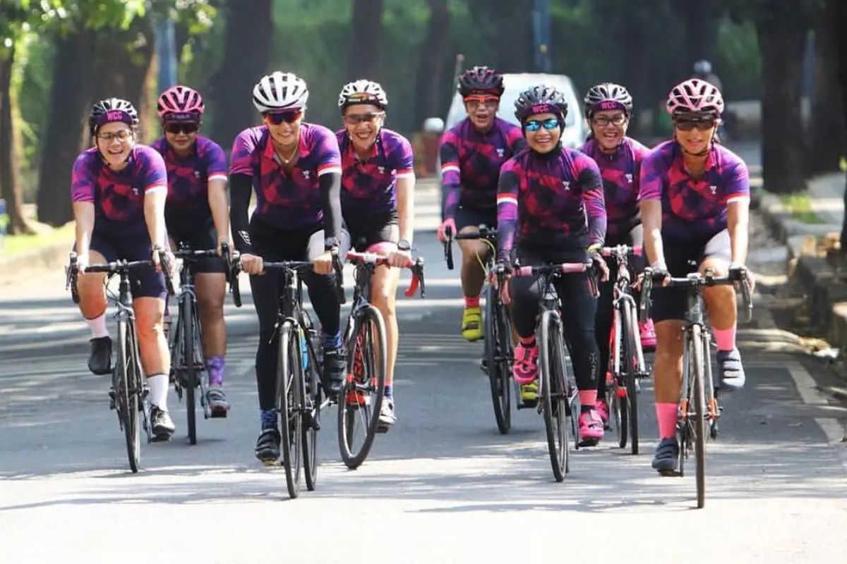 [Fimela] Women Cycling Community: Kumpulan perempuan kece yang hobi ngegowes