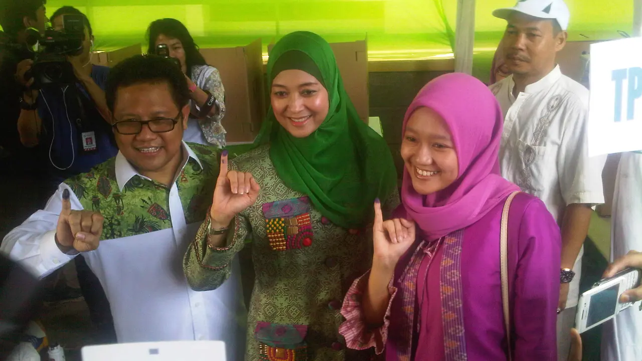 Usai Nyoblos, Muhaimin Acungkan Jari Kelingkling