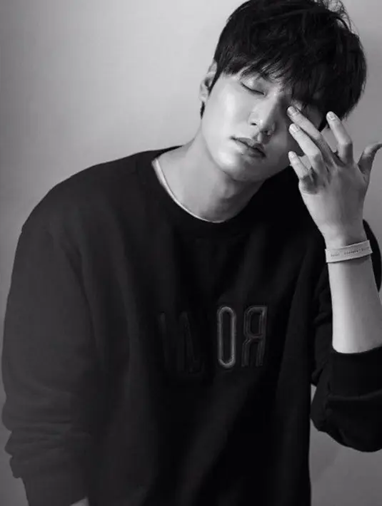 Seperti diketahui, Lee Min Ho akan melaksanakan tugas wajib militernya pada Mei 2019 mendatang. (Foto: instagram.com/actorleeminho)