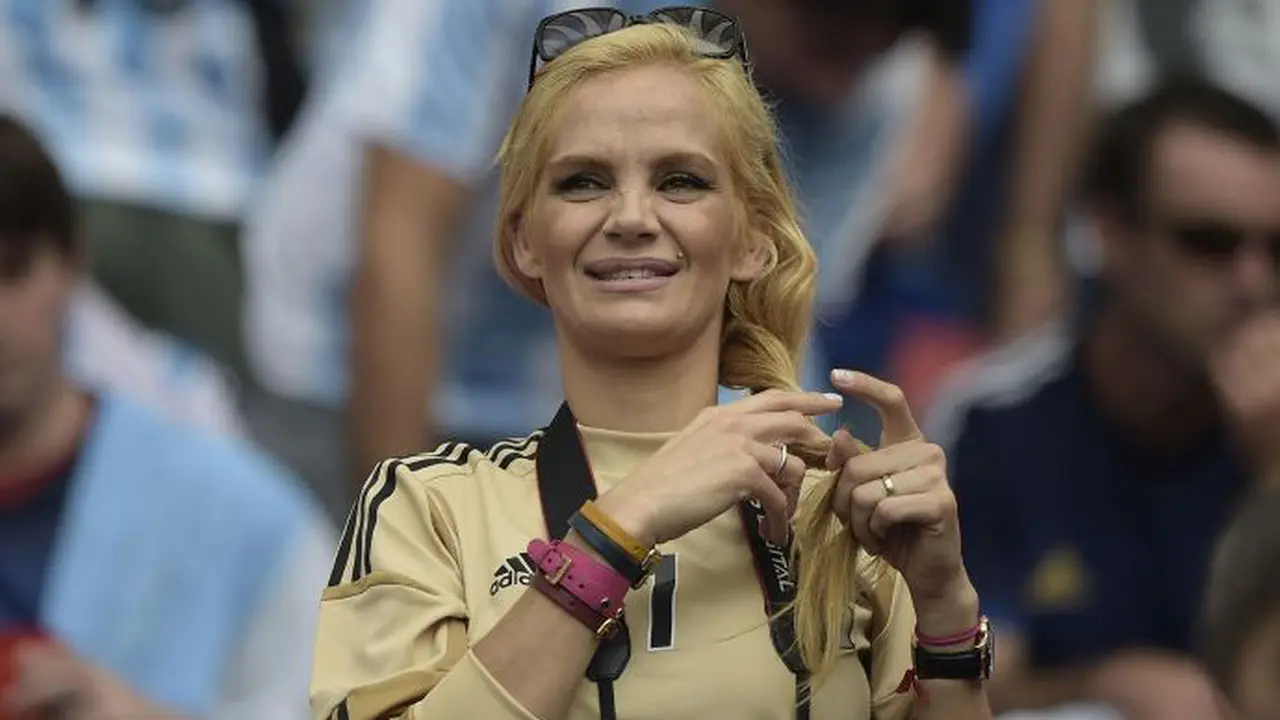 Istri Sergio Romero, Eliana Guercio (AFP)