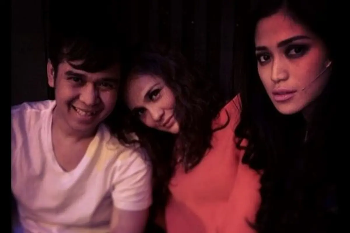[Bintang] Olga Syahputra, Luna Maya, dan Jessica Iskandar