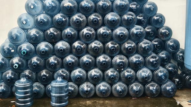 Ilustrasi galon air minum