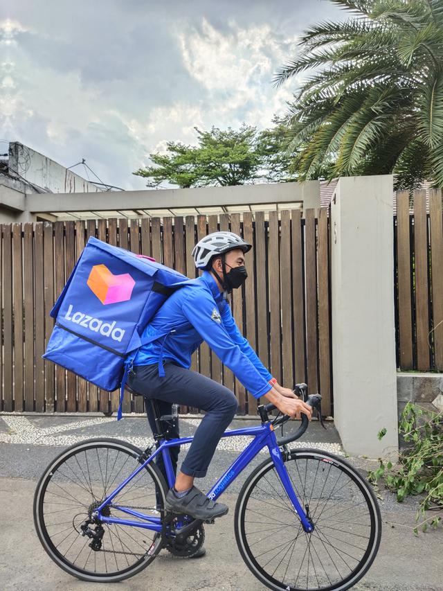 Lazada dan Westbike (Dok. Lazada Indonesia)