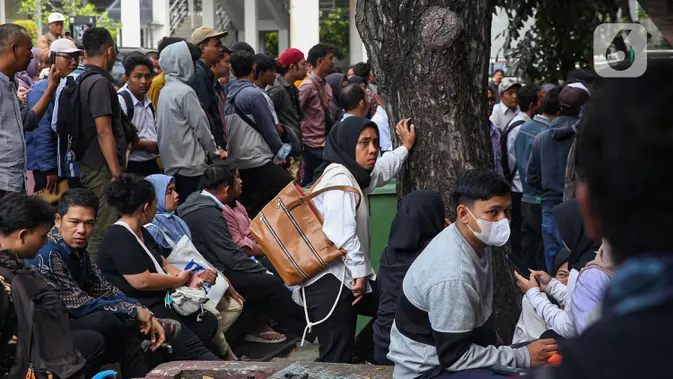 PPSU Jadi Pelarian? Membeludaknya Pendaftar Ungkap Realita Lapangan Kerja yang Pahit