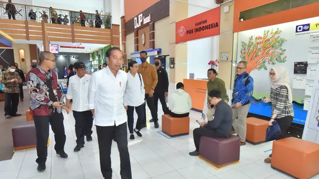 Jokowi Sidak Kantor Pajak Solo
