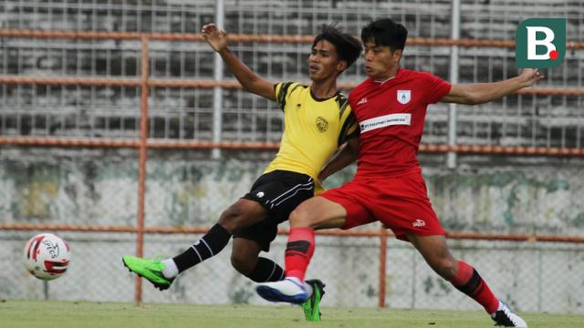 Persipura Jayapura melawan Putra Safin Grup (PSG)