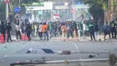 Aksi unjuk rasa massa dipicu tewasnya pengemudi ojek online bernama Affan Kurniawan akibat dilindas kendaraan rantis Brimob. (merdeka.com/Arie Basuki)