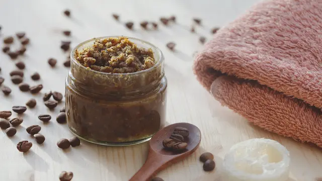 Macam-Macam Scrub, Manfaat dan Cara Menggunakannya yang Benar Biar Hasilnya Maksimal