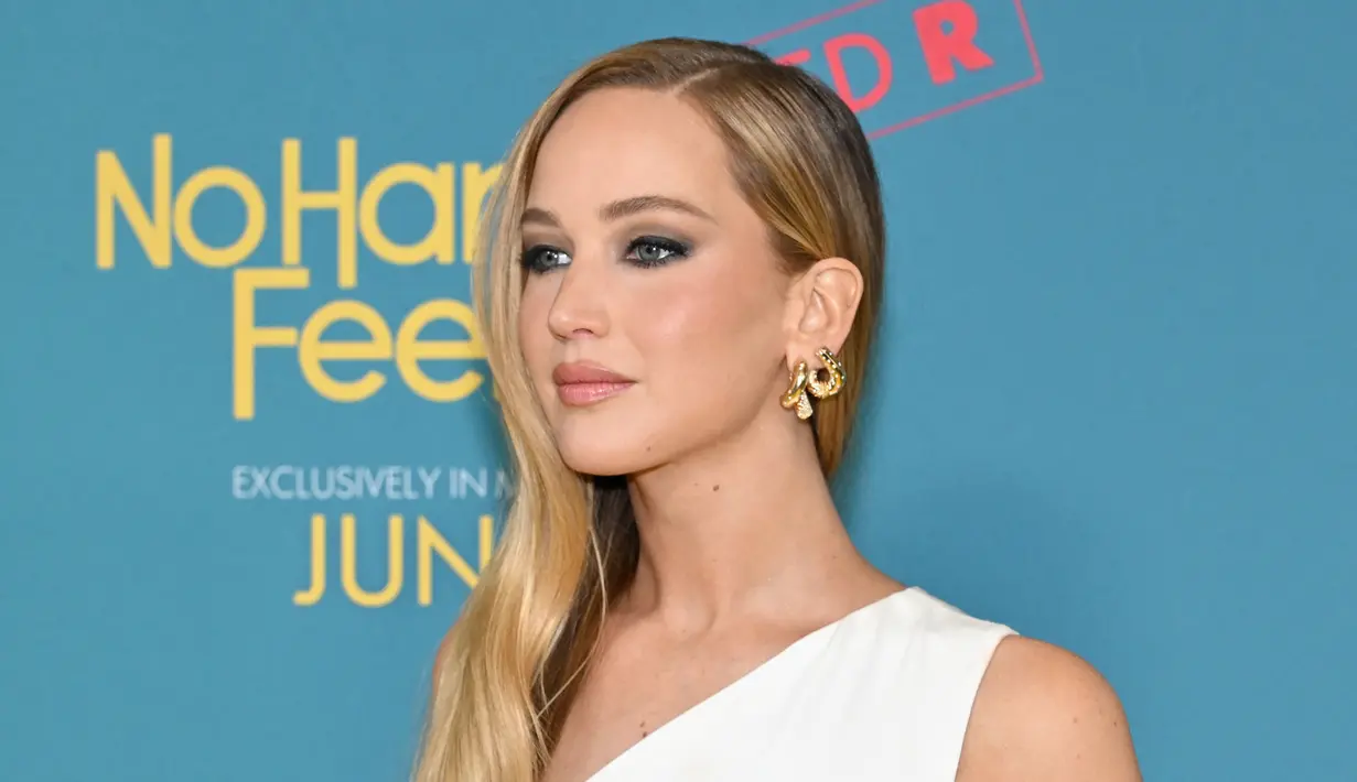 Di film ini, wanita berusia 32 tahun itu berperan sebagai Maddie yang menemukan dirinya dalam kesulitan keuangan yang sangat parah sehingga dia hampir kehilangan rumah mendiang ibunya. (Dia Dipasupil/Getty Images/AFP)