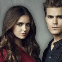 Kembali menemani penggemarnya di layar kaca, The Vampire Diaries season 8 rilis trailer.