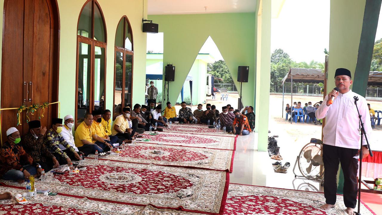 Musa Rajekshah Teteskan Air Mata saat Resmikan Masjid Raya Al Musannif ...
