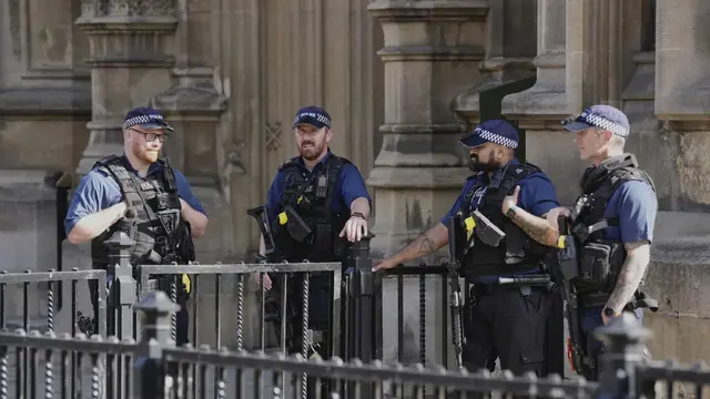 Polisi London