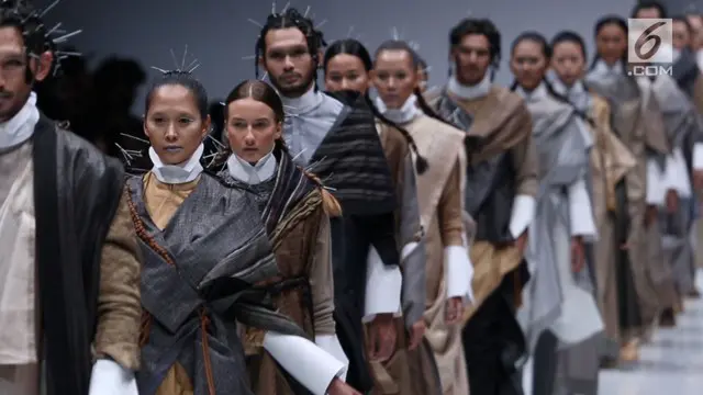 VIDEO: 9 Fakta yang Jarang Diketahui tentang Jakarta Fashion Week