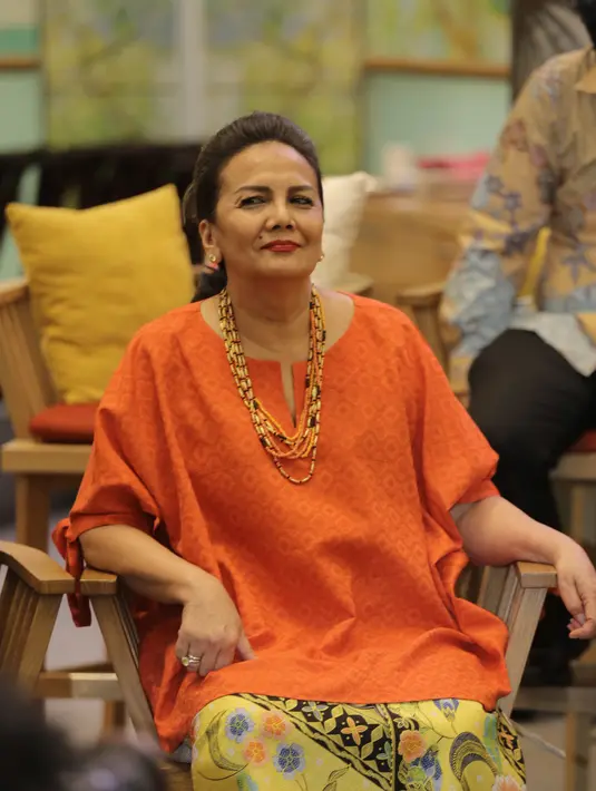 Sebagai perempuan Indonesia, Christine juga memberikan himbauan mengenai cara merayakan hari Kartini. Ia mengatakan agar perayaan Kartini tak hanya sekedar seremonial semata, namun yang terpenting adalah penerapannya. (Galih W. Satria/Bintang.com)