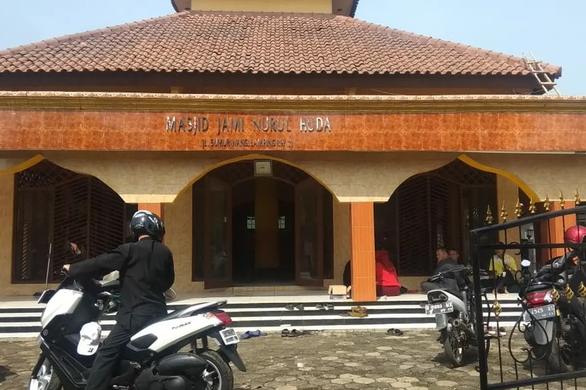 Masjid Jami Nurul Huda yang nyaris terbakar (Liputan6.com/Achmad Sudarno)