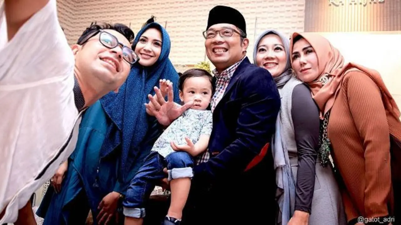 [Bintang] Raffi Ahmad dan Nagita Slavina