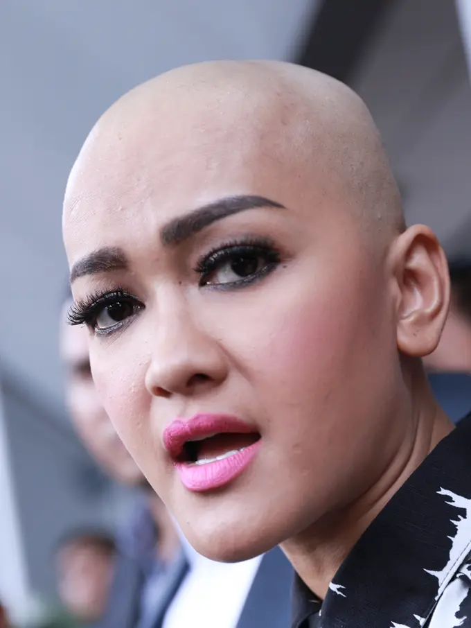 [Bintang] Julia Perez