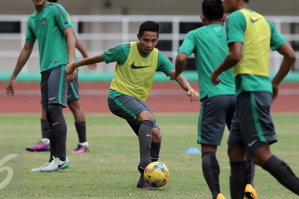 20161129-Hadapi Vietnam, Timnas Indonesia Berlatih Secara Tertutup-Bogor