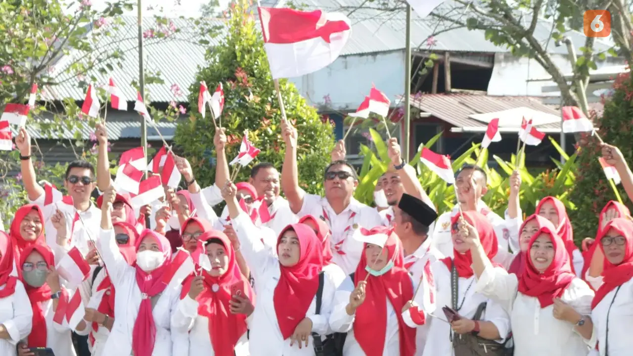 Bone Bolango, Gerakan Pembagian bendera merah putih