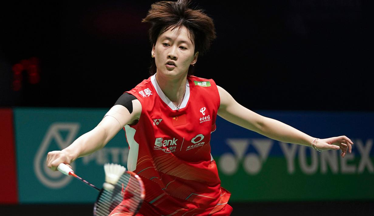 Gregoria gagal lolos ke semifinal Malaysia Open 2024 setelah dikalahkan Chen Yu Fei dua set langsung 13-21 dan 17-21 di babak 16 besar. (AP Photo/Kien Huo)