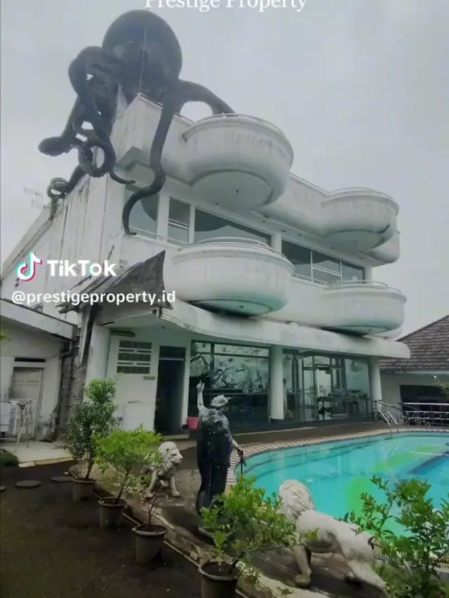 8 Potret Rumah Gurita Bandung Disebut Tempat Pemuja Setan, Dijual Rp 25