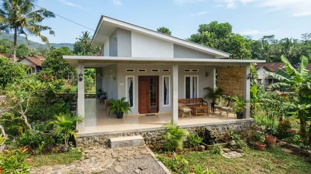 Rumah Desa Minimalis dengan Teras Memanjang