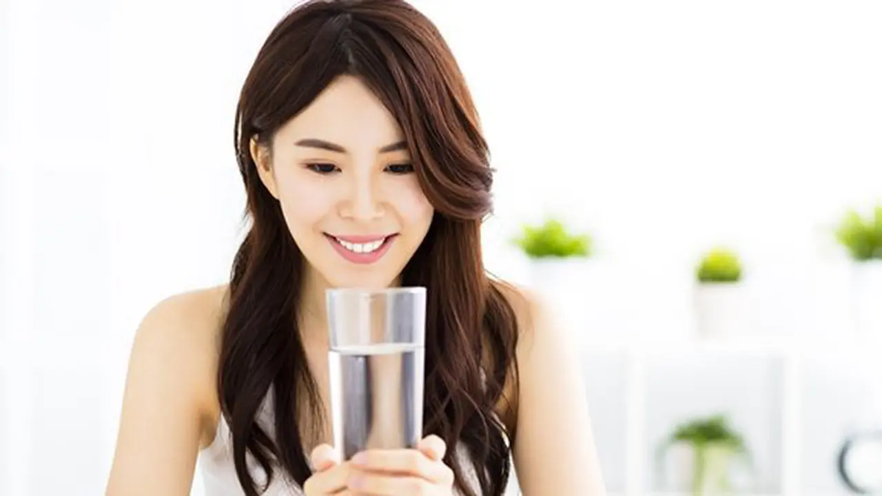 Pentingnya minum air putih./Copyright shutterstock.com