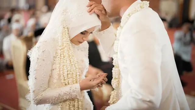 Potret Pernikahan Anak ke-3 Mahfud MD Usung Konsep Tradisional. [@mohmahfudmd]