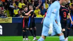 Gelandang Barcelona, Pablo Torre (kiri) melakukan selebrasi dengan rekan setimnya setelah mencetak gol ketiga timnya saat pertandingan Liga Spanyol 2024/2025 melawan Villarreal CF di Stadion La Ceramica, pada 22 September 2024. (JOSE JORDAN/AFP)